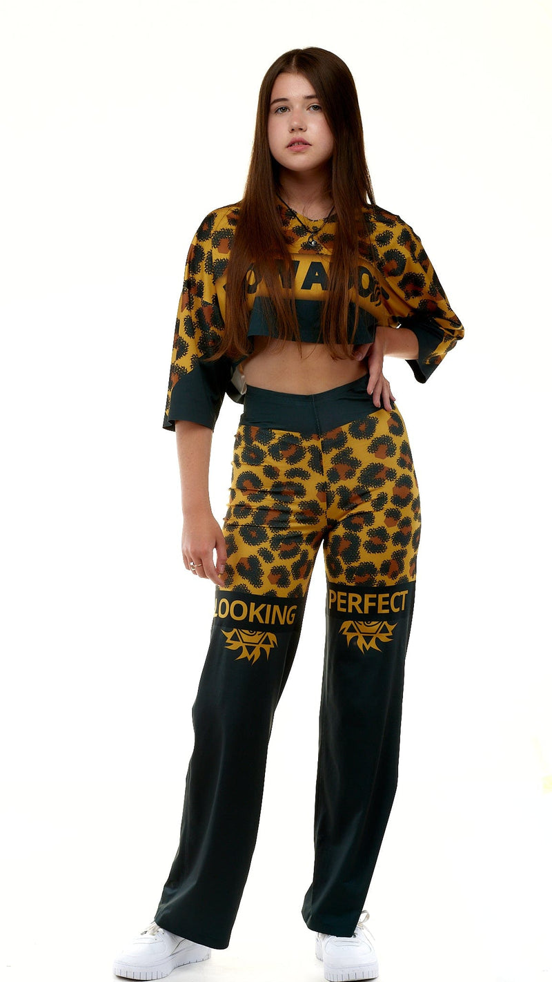 lookingperfect.fashion How About / Beast / Set BEAST - CROP TSHIRT & WIDE LEG PANTS SET