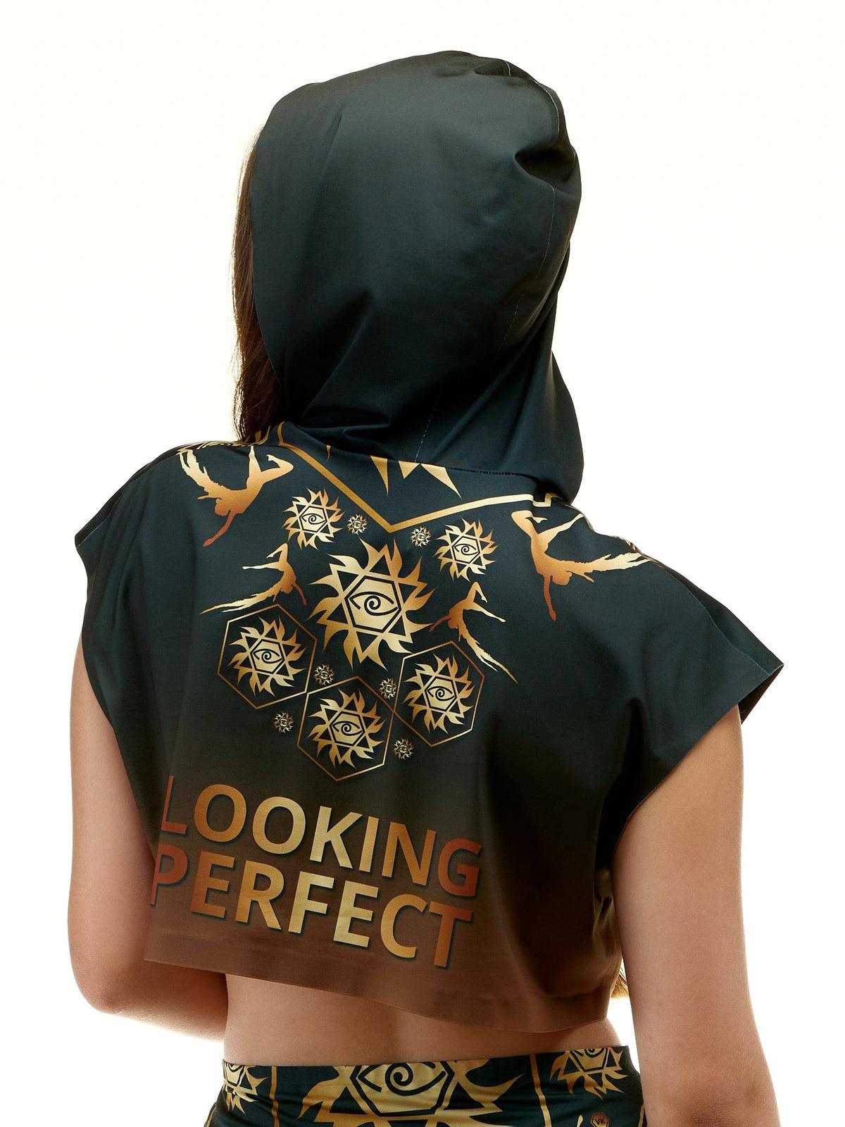 lookingperfect.fashion Forever / Hoodies / Mural LOOSE CROP HOODIE (SLEEVELESS) - MURAL 5436