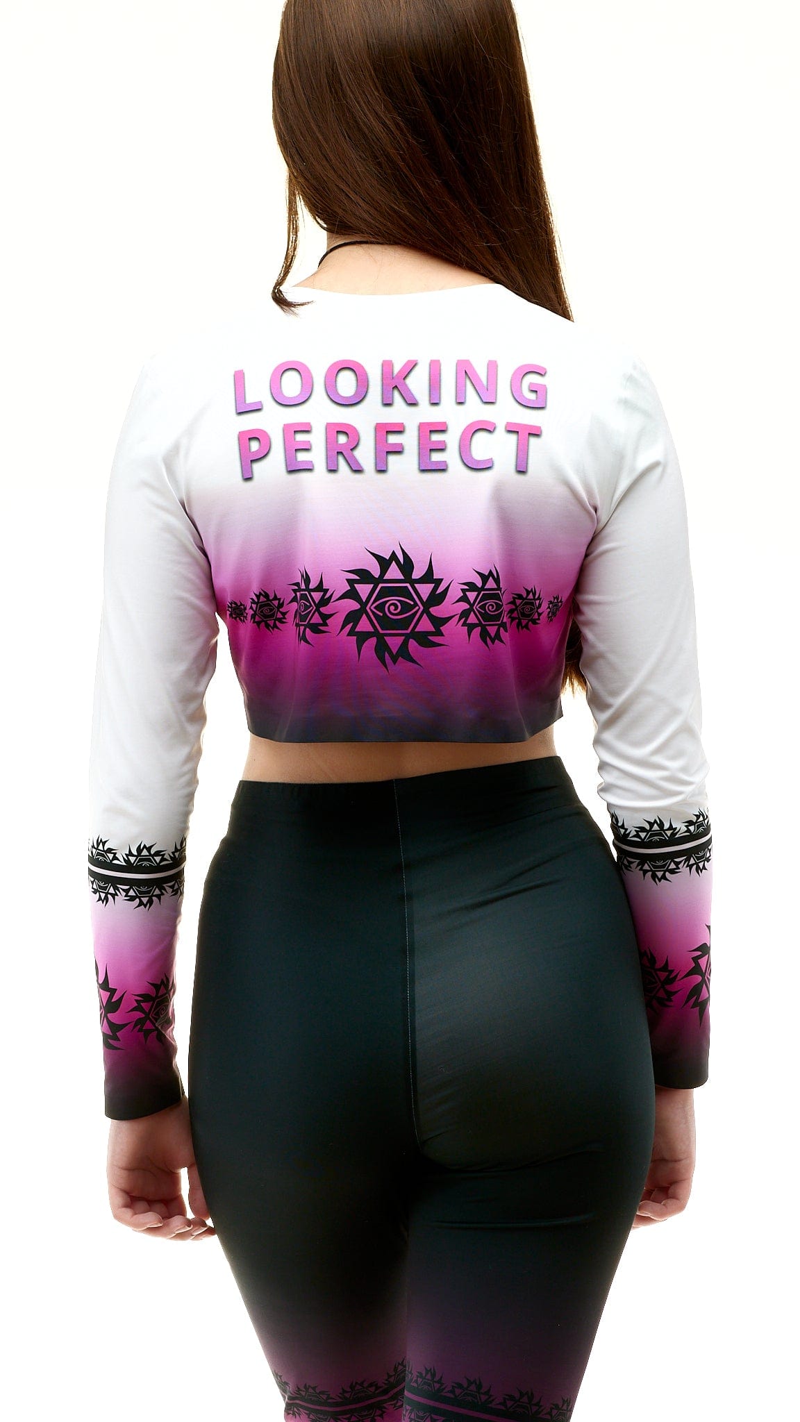 lookingperfect.fashion Yes I Am / T-shirt / Mystique REGULAR FIT CROP TSHIRT (LONG SLEEVE) - MISTIQUE 477